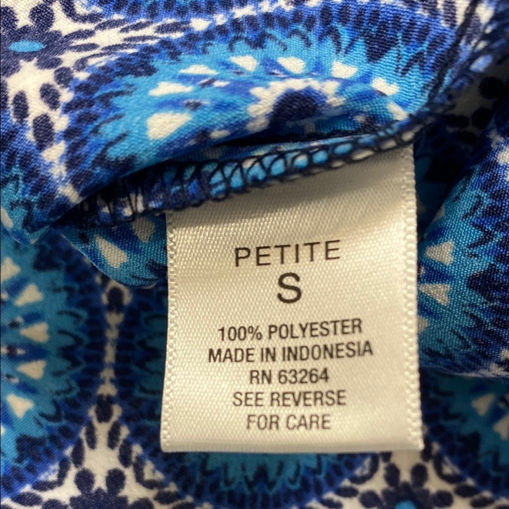 Roz & Ali Vibrant Blue and White Patterned Dress - Picture 4 of 4